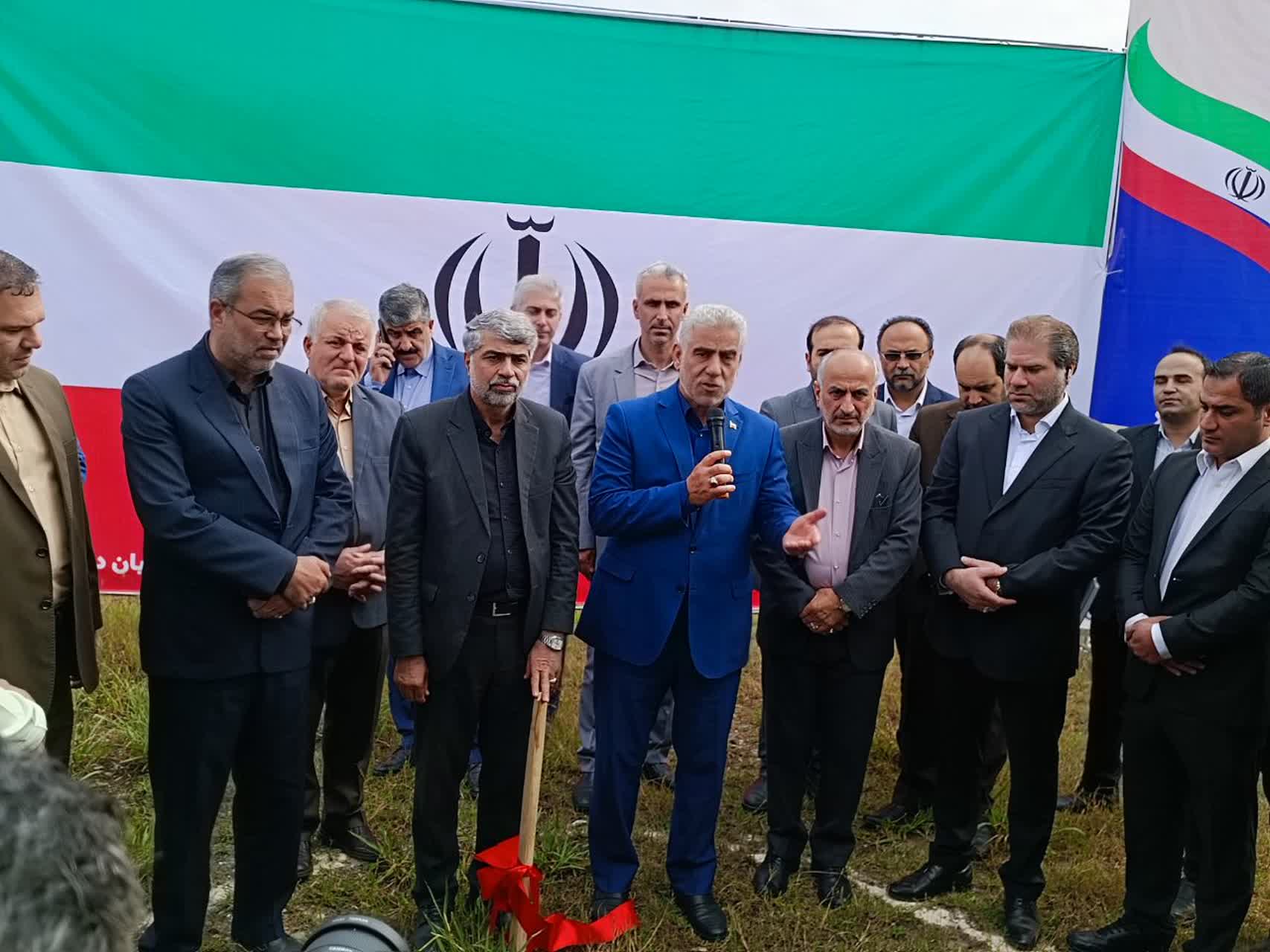 کلنگ احداث  فولاد فومن بر زمین نشست