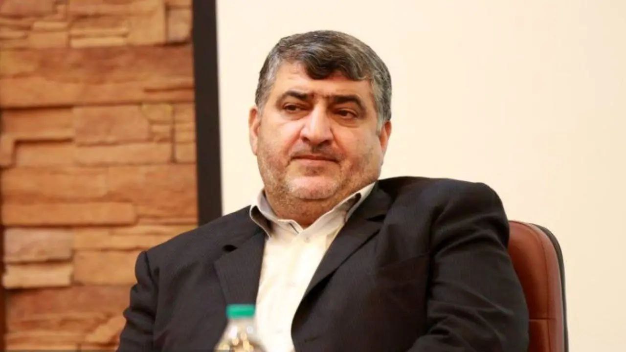 انتقاد تند دلخوش از وزیر ارتباطات؛ سرعت و قیمت اینترنت و کیفیت خطوط تلفن همراه مورد انتقاد مردم است