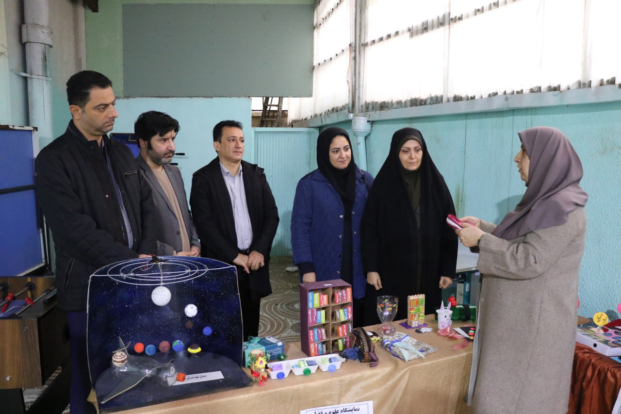 بازدید داوران نخستین رویداد «فرزند ایران، قهرمان زمین» از مدارس ابتدایی شهر لاهیجان