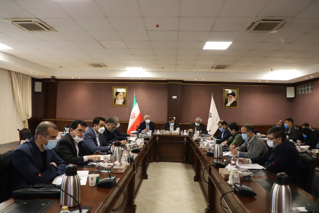 بررسی و تایید صورتهای مالی و عملکرد سازمان منطقه آزاد انزلی