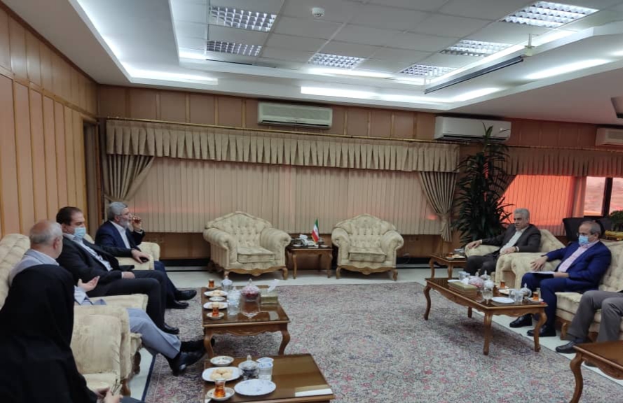 دیدار مسئولان سازمان برنامه و بودجه کشور با استاندار گیلان