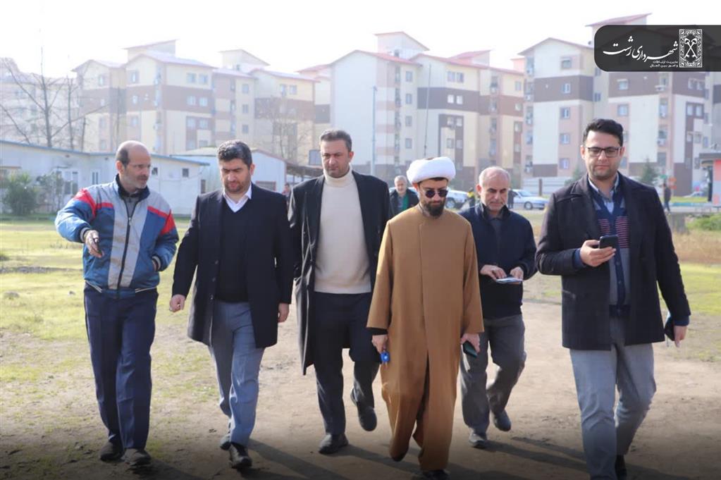 حضور میدانی مدیریت شهری جهت رفع مشکل محلات رشت