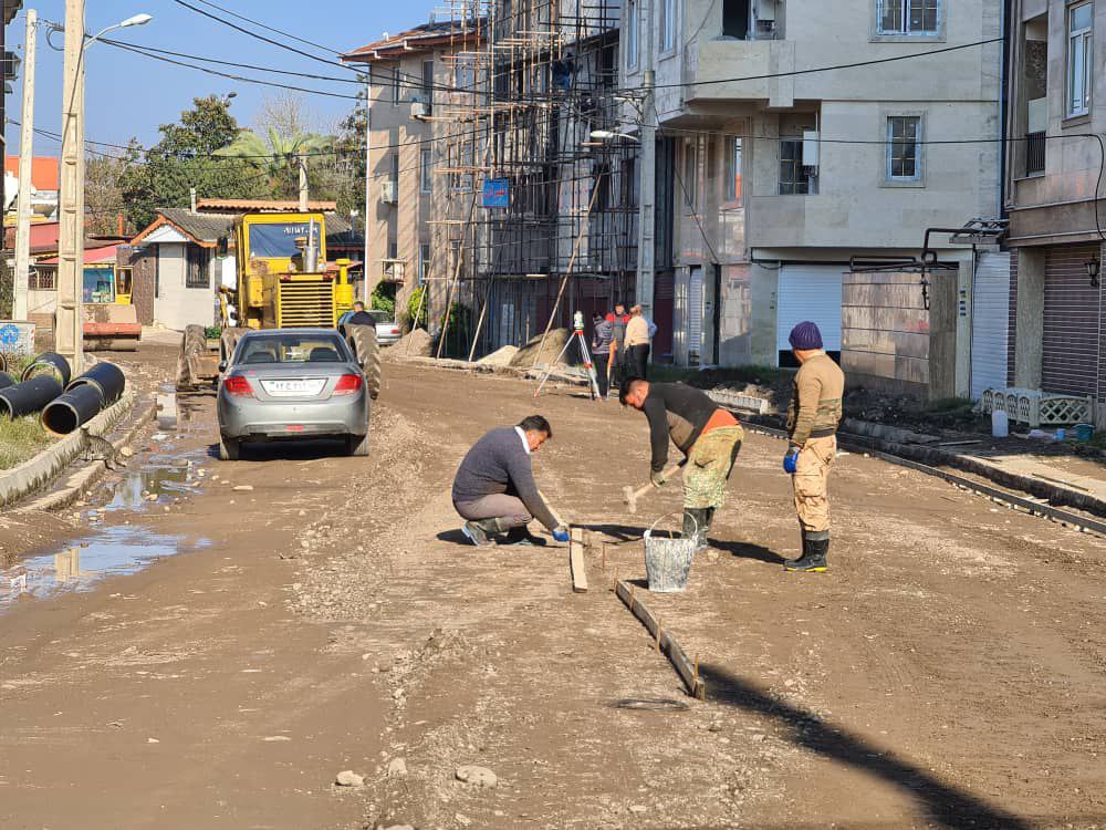 روش نوین در اجرای پروژه آسفالت معابر بندر کیاشهر