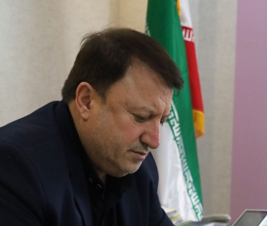 مدیران و مسئولان باید در جهت خدمت رسانی بهتر به رشتوندان بکوشند