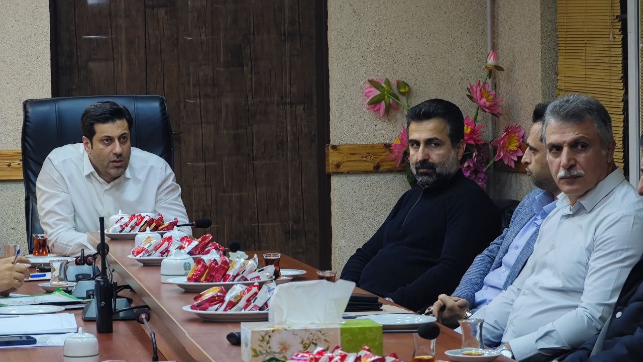 جلسه ستاد عملیات زمستانی شهرداری لاهیجان برگزار شد