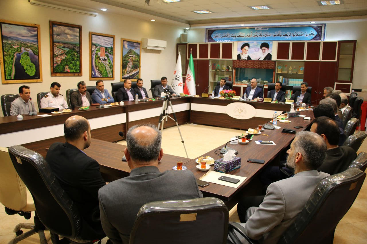 در روز شوراها، شهردارلاهیجان از اعضای شورای شهر قدردانی کرد
