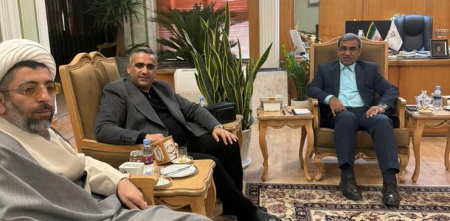 دیدار مدیر عامل هلدینگ آرش منطقه آزاد انزلی با استاندار خراسان رضوی