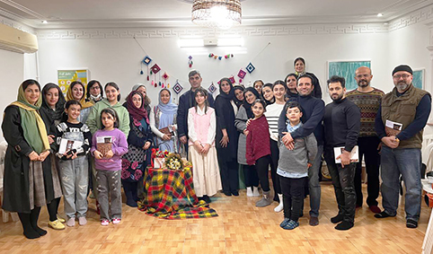 رونمایی از کتاب «خانههای تاریخی رشت» در کافه کاکنجی رونمایی از کتاب «خانههای تاریخی رشت» در کافه کاکنجی