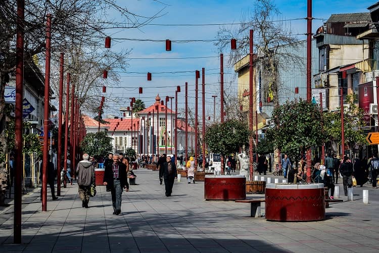 نگاهی به پیاده راه فرهنگی رشت نگاهی به پیاده راه فرهنگی رشت