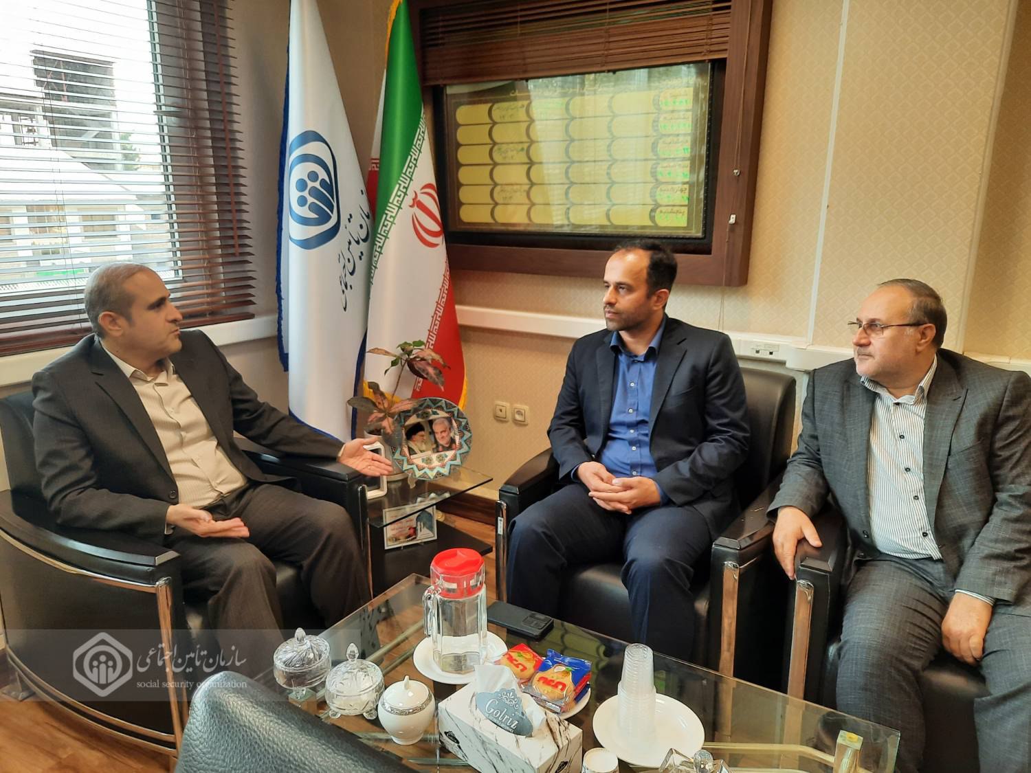 دیدار شهردار رشت با مدیرکل تامین اجتماعی گیلان دیدار شهردار رشت با مدیرکل تامین اجتماعی گیلان