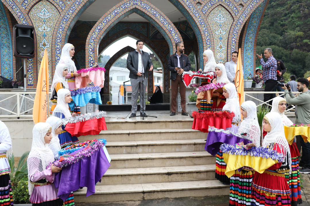 جشنواره تئاتر خیابانی شهروند لاهیجان آغاز شد