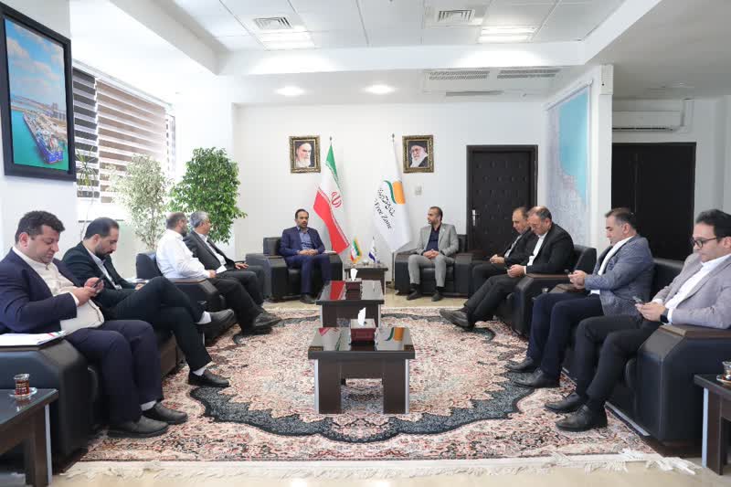 هم‌افزایی شهرداری رشت و منطقه آزاد انزلی برای ارتقای خدمات شهری