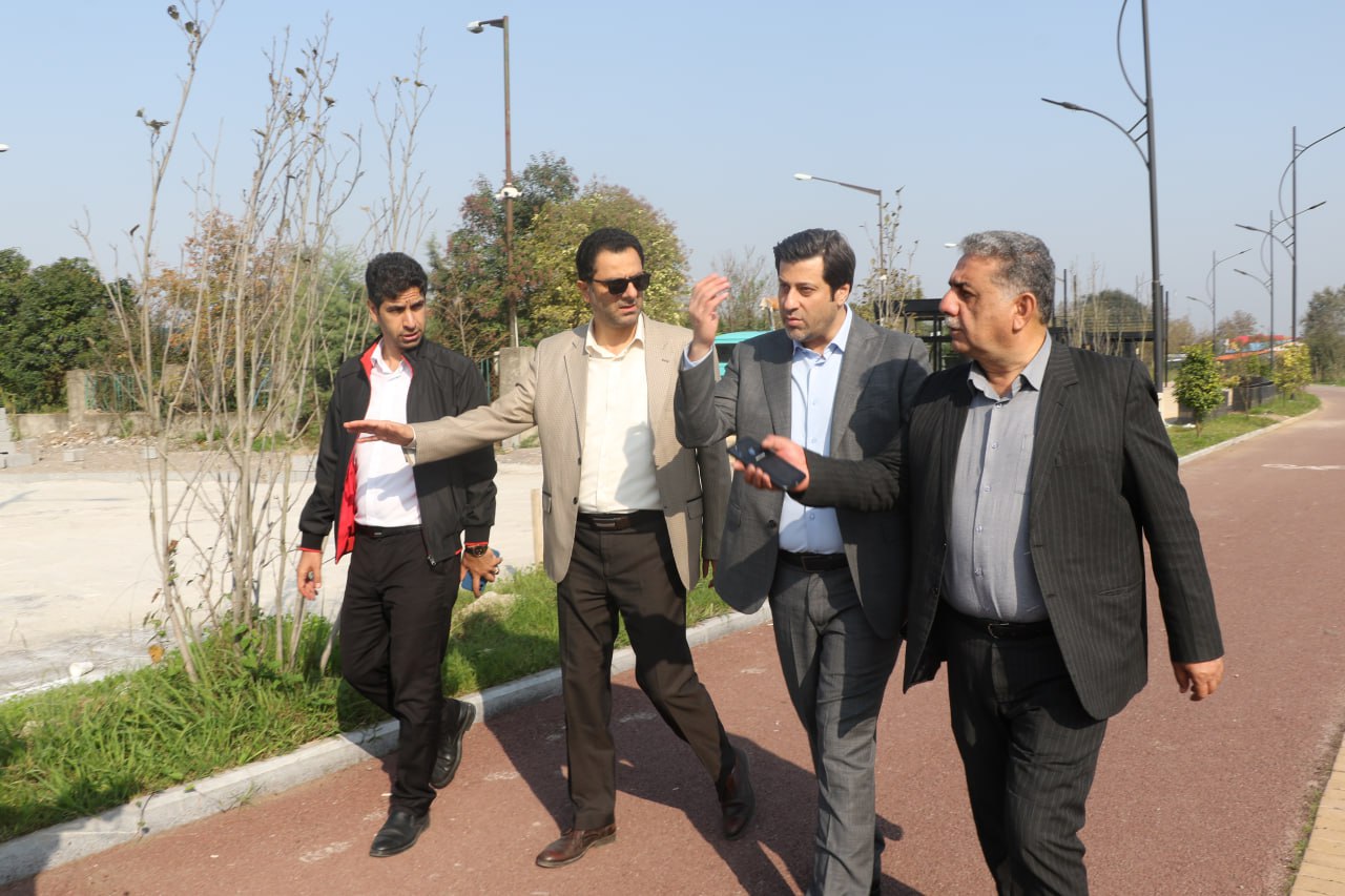 از پل حکیم‌زاده تا تالاب حاجی‌آباد؛ مرور پروژه‌های عمرانی با حضور شهردار لاهیجان