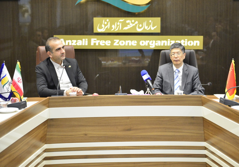 زونگ پی وو: شرکت‌های چینی نیروی محرکه توسعه منطقه آزاد انزلی هستند