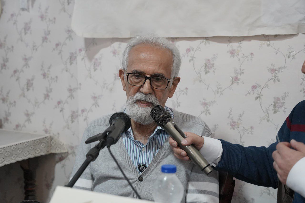 برگزاری جشن امضای کتاب و تقدیر از مهدی غبرایی در زادگاهش لنگرود