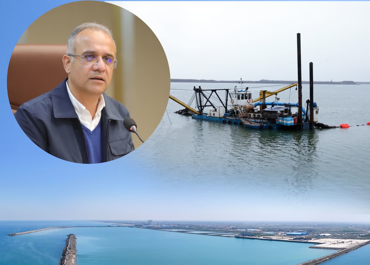 آغاز لایروبی حوضچه آرامش بندر كاسپین