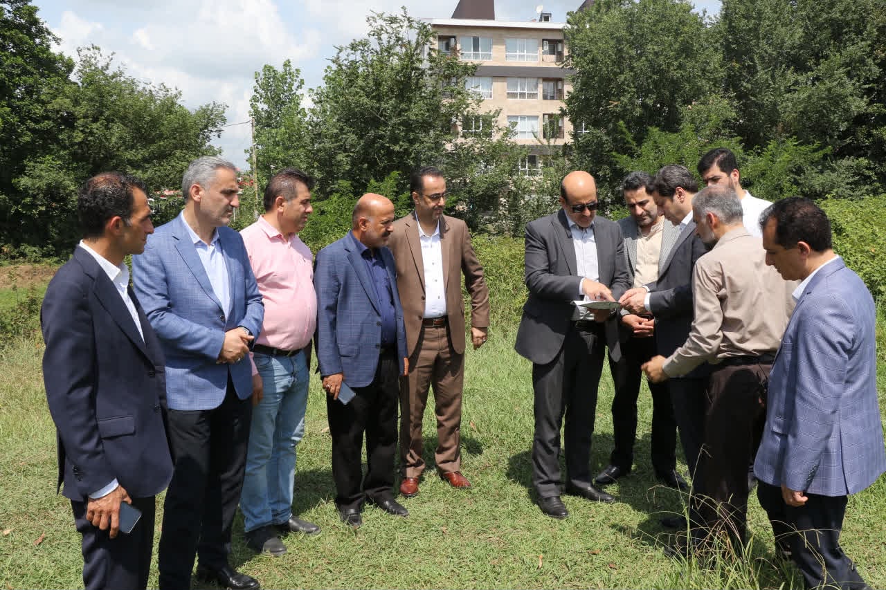 احداث مسیر جدید در لاهیجان با تملک زمین توسط شهرداری احداث مسیر جدید در لاهیجان با تملک زمین توسط شهرداری