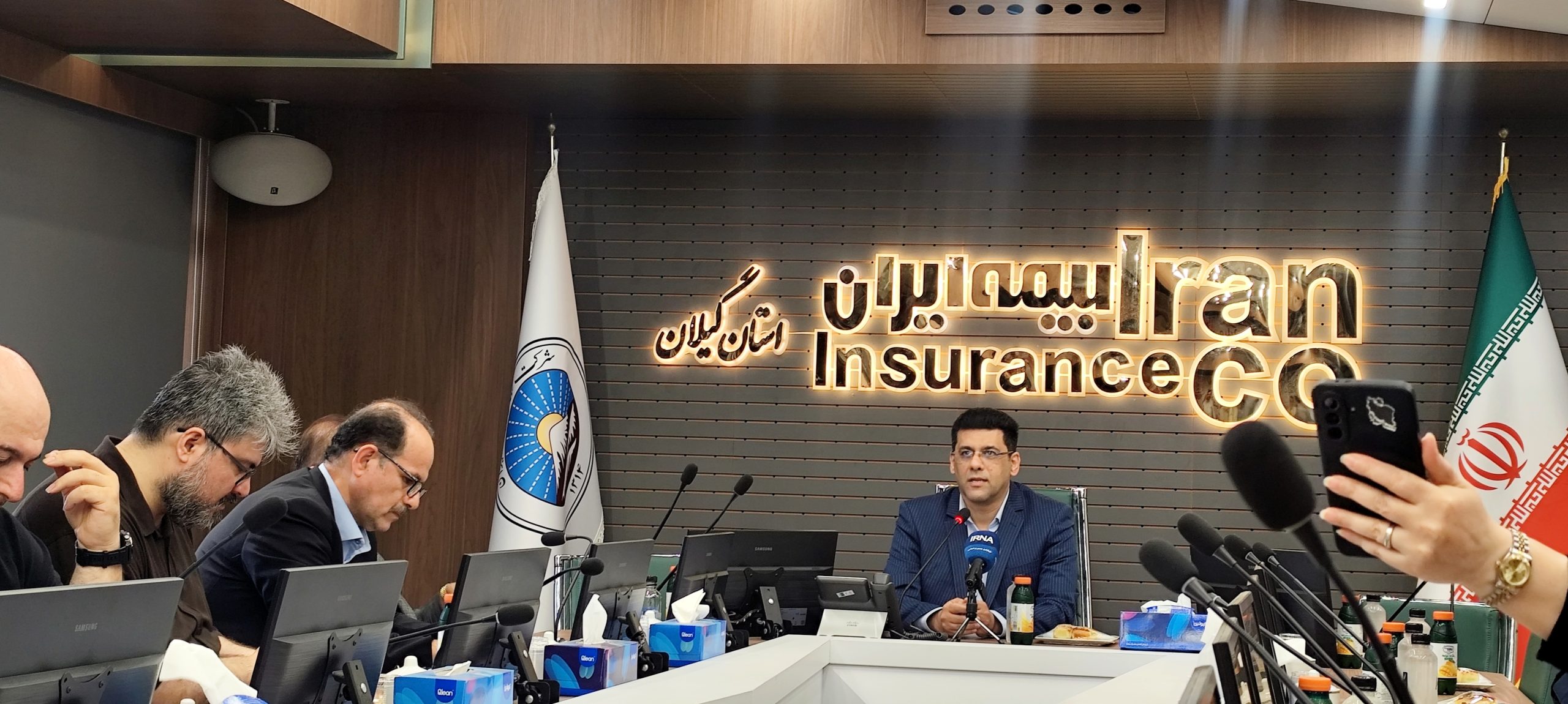 مدیرکل بیمه ایران گیلان: بیش از ۵۵۰ میلیارد تومان خسارت مجتمع ونوس پرداخت شد مدیرکل بیمه ایران گیلان: بیش از ۵۵۰ میلیارد تومان خسارت مجتمع ونوس پرداخت شد