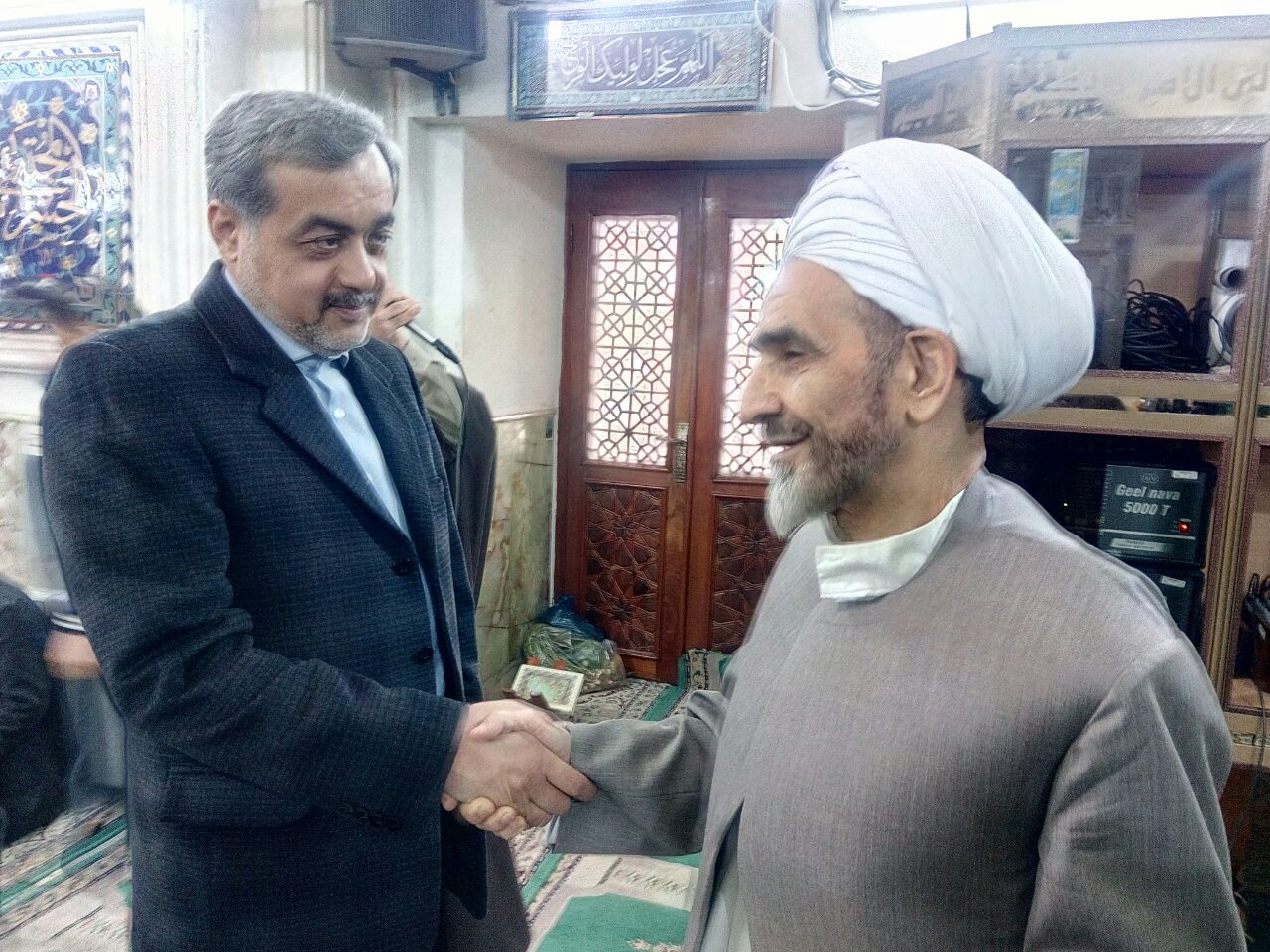 بازدید فرماندار شهرستان لاهیجان ازبازار،محل اسکان فرهنگیان ،بیمارستان پیروز،شرکت ملی پخش آورده های نفتی بازدید فرماندار شهرستان لاهیجان ازبازار،محل اسکان فرهنگیان ،بیمارستان پیروز،شرکت ملی پخش آورده های نفتی