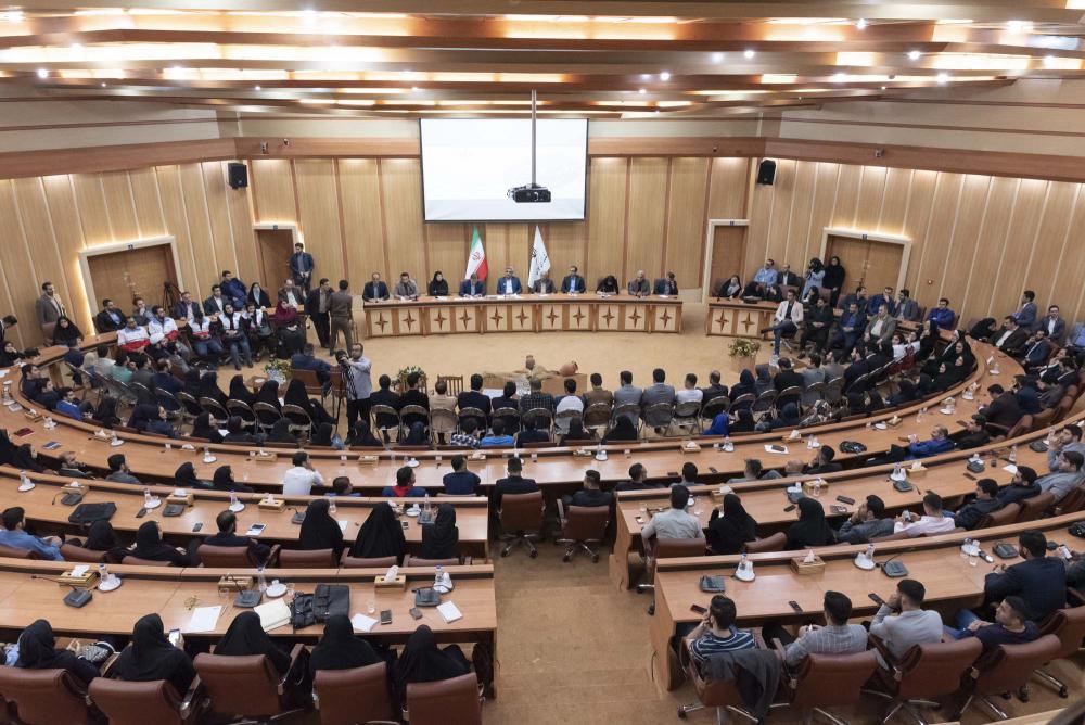 بر عهدی که با جوانان گیلان بستم پایبندم / مجمع مشورتی جوانان در شهرستان ها تشکیل می شود بر عهدی که با جوانان گیلان بستم پایبندم / مجمع مشورتی جوانان در شهرستان ها تشکیل می شود