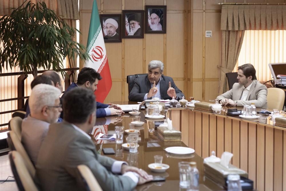 استاندار گیلان در دیدار با اعضای شورای شهر رشت عنوان کرد: بدون دخالت در وظایف ذاتی شورا از هیچ کمک و حمایتی برای پیشرفت رشت دریغ نخواهم کرد استاندار گیلان در دیدار با اعضای شورای شهر رشت عنوان کرد: بدون دخالت در وظایف ذاتی شورا از هیچ کمک و حمایتی برای پیشرفت رشت دریغ نخواهم کرد