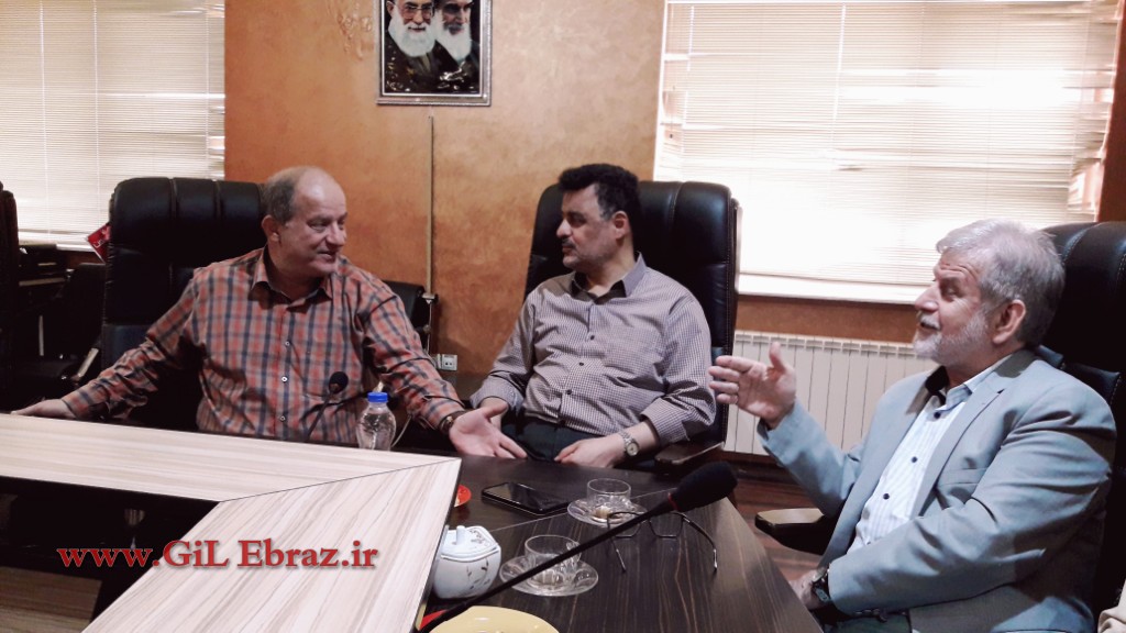 شهردار رشت و رئیس شورای رشت ویلچر سوار می شوند شهردار رشت و رئیس شورای رشت ویلچر سوار می شوند